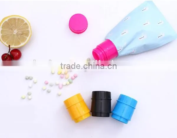 Small Bag Cap /Plastic Bag Sealing Clip /Food Storage Bag Cap photo-3