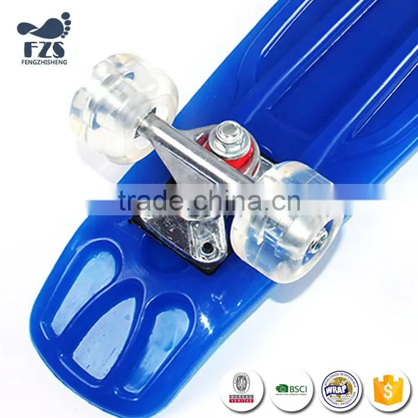 HSJ257 Bulk Rechargeable Longboard Skateboard Plastic Element Skateboard Wholesale photo-4