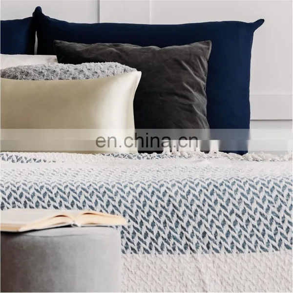Professional Pilling Silky Smooth Breathable Polyester Durable Queen Satin Pillowcase photo-2