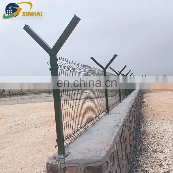 XINHAI 3D Welded Mesh Fence With Y Post photo-2