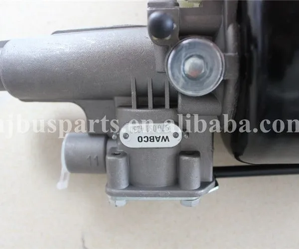 1604-00455 Truck Clutch Slave Cylinder China Bus ZK6122HNQ ZK6110H Clutch Vacuum Booster photo-2