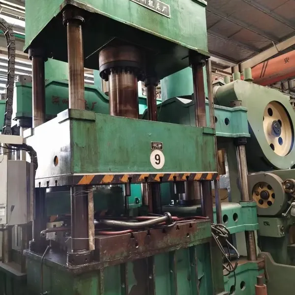 Used Hydraulic Press photo-2