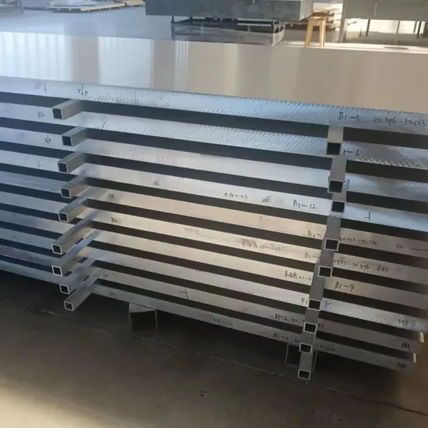 ASTM B209 1060 Aluminum Sheet and Plate 5052 5083 6061 6063 6082 7075 H14 H18 H24 H32 Temper Aluminium Sheet Plate photo-4