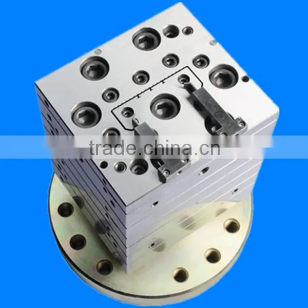 China Factory Extrusion PVC Gutters Moulds
