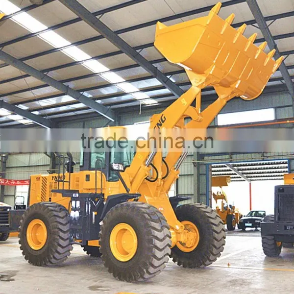 China 6 Tons Wheel Loader With 4 In 1 Bucket photo-2