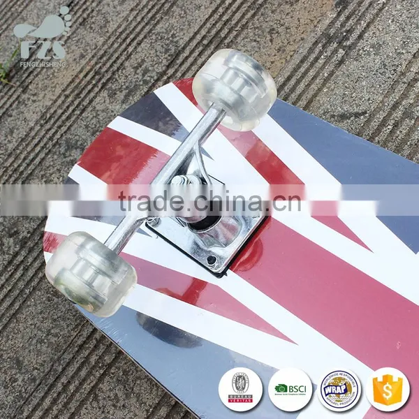 HSJ252 31*8 Inch Classic 4 Wheels Complete Skateboard Skates PU Wheels photo-4