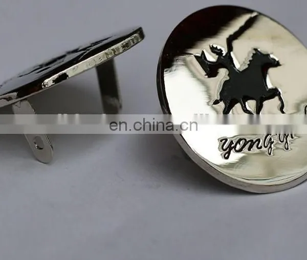 Custom Logo Gold Heart Metal Clothing Labels Garment Accessories photo-4