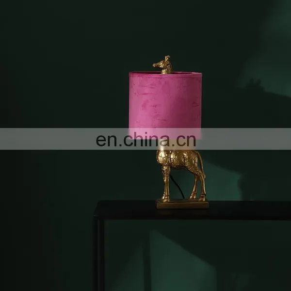 America Customised Giraffe Animal Resin Base Small Gold Desk Lights for Home Hotel Decoration photo-2