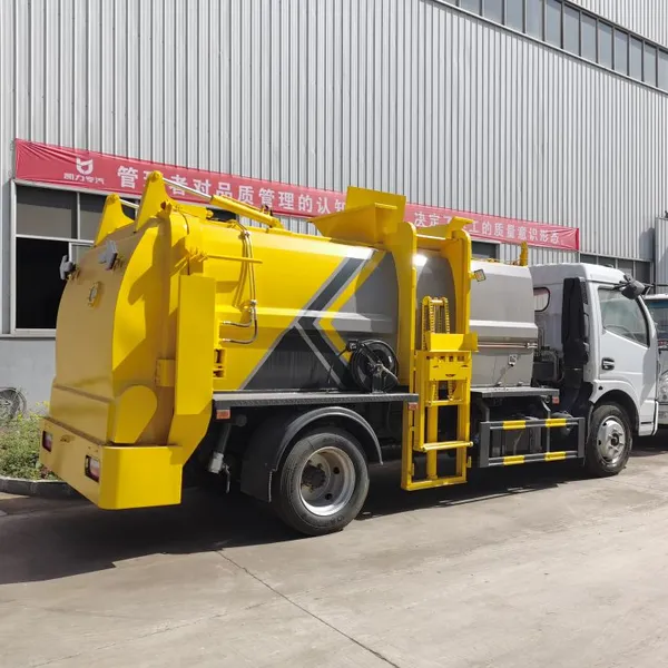 Garbage Truck photo-2
