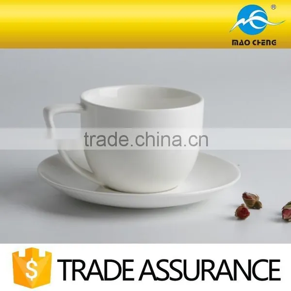 White Durable Ceramic 220cc Cup With Saucer photo-2