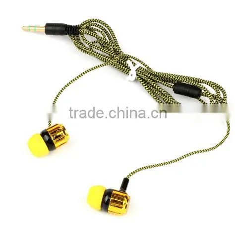 Hot In-ear Earphone Earbuds Headphones Standard Noise Isolating 1.1M Reflective Fiber Cloth Line 3.5mm Stereo Colorful