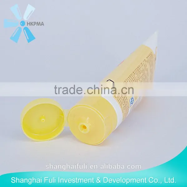 Offsetprinting Plastic Tube With Flip Top Cap photo-4