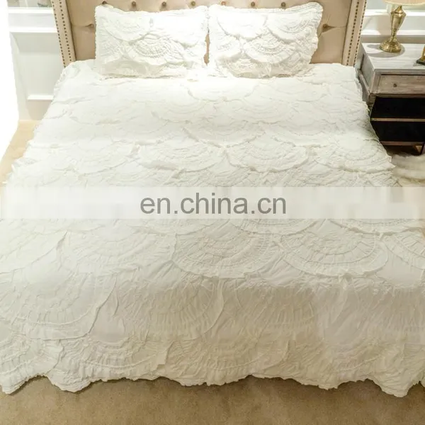 Wholesale Customized Color Printed Embroidered Luxury Bedding Set 100% Cotton