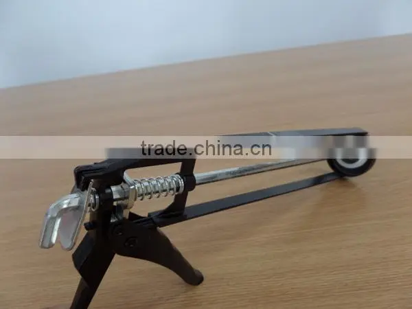 Caulking Gun photo-3