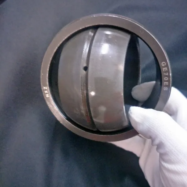 Radial Spherical Plain Bearing Geg15es Geg17es Geg20es Geg25es Geg30es Geg35es Geg40es Geg45es Geg50es Geg60es Geg70es Geg80es Geg90es Uvk Joint Bearing photo-4