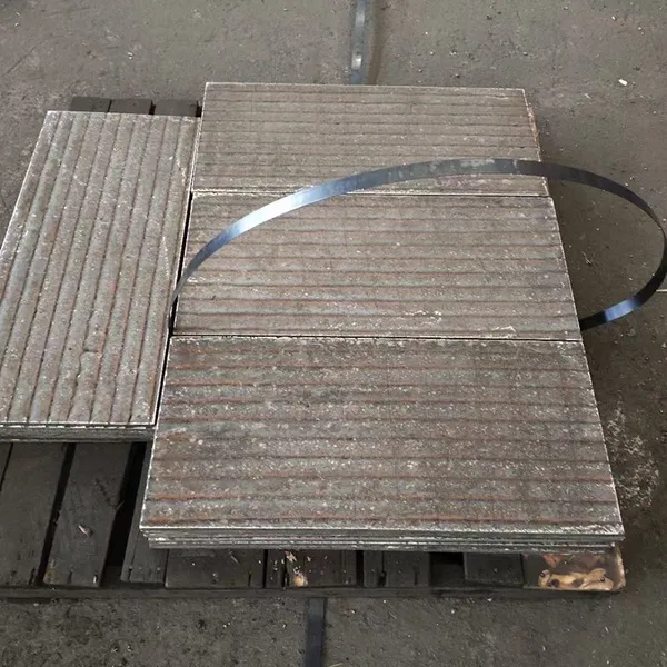Alloy Steel Wear Plate NM400 AR400 360-440HB Loader Bucket Blade Dozer Cutting Edge photo-5