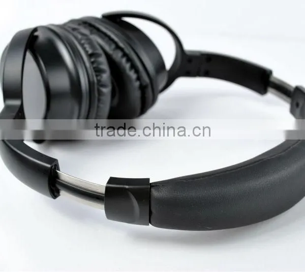 Hot New Products Form China Electronic Market Super Bass Headphone With Micphone photo-2