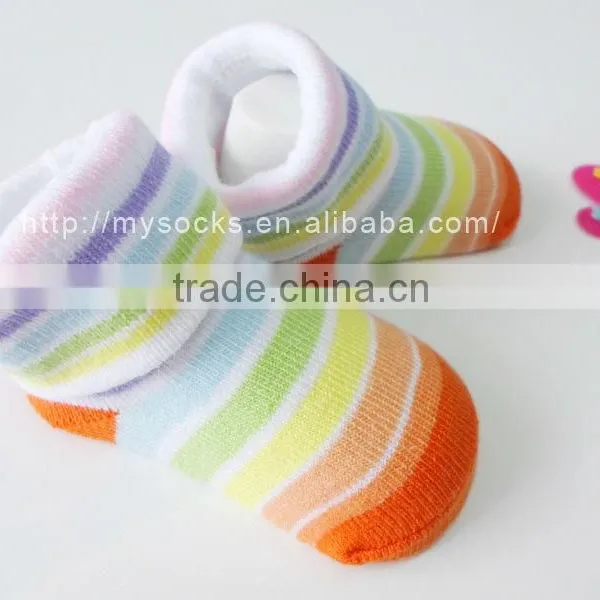 Vivid Rainbow Ankle Socks photo-4