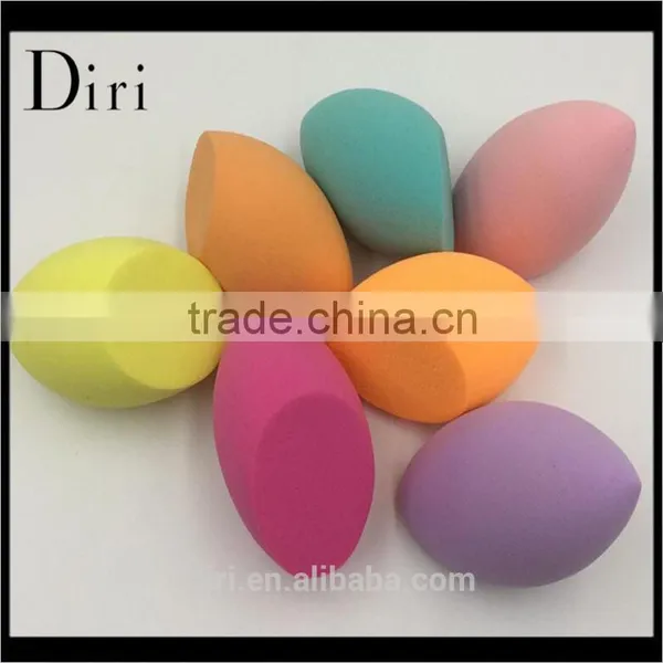 2016 Customized Angled Cosmetic Makeup Sponge Puff photo-3