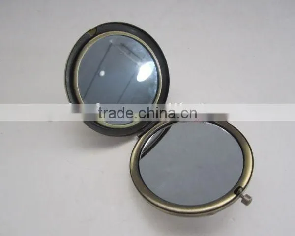 Retro Round Hollowing Metal Mirror With Diamonds/mirror photo-3