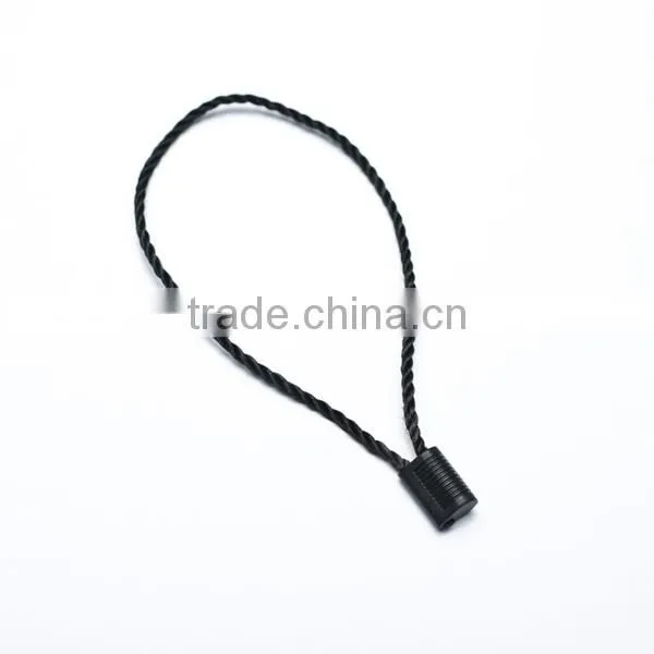 High Quality Plastic Seals Hang Tag for Clothing photo-3