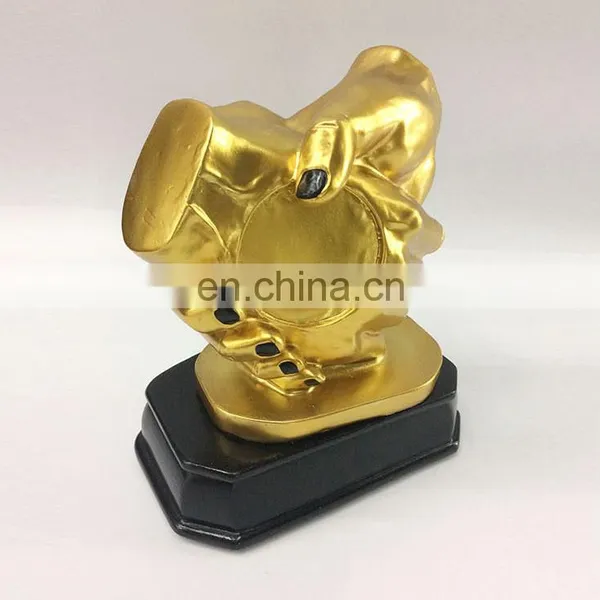 2016 New Peace Handshake Handicraft Office Cooperation Souvenir Ornaments Resin Trophy photo-3