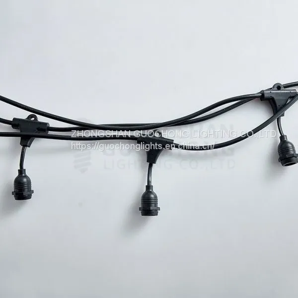 Suspended Outdoor String Light