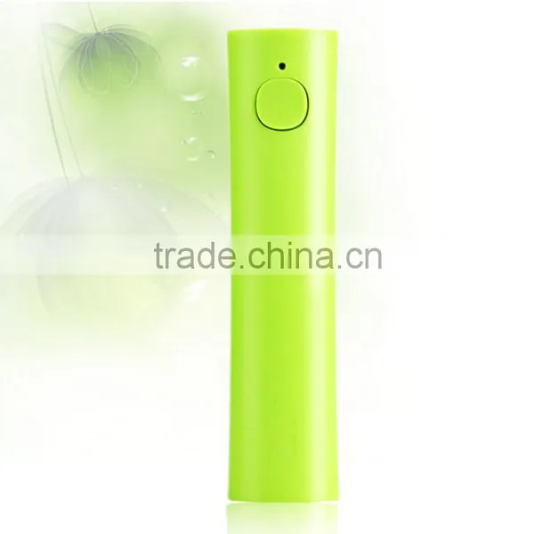 Rubber Oil Mobile Cellphone 18650 li Ion Battery Portable Power Bank Charger 2600mAh photo-4