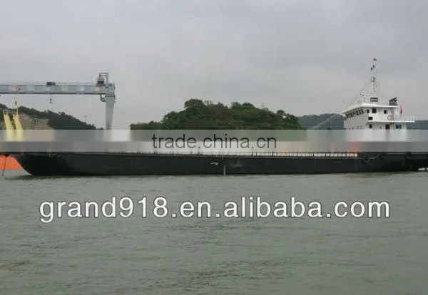 2000T SELF-PROPELLED DECK BARGE