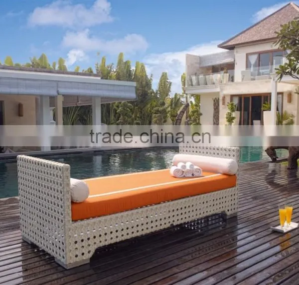 Outdoor Rattan Sun Lounge Furniture - Wicker Rattan Sunbed 1.2mm Thickness Alu Frame With Power Coated