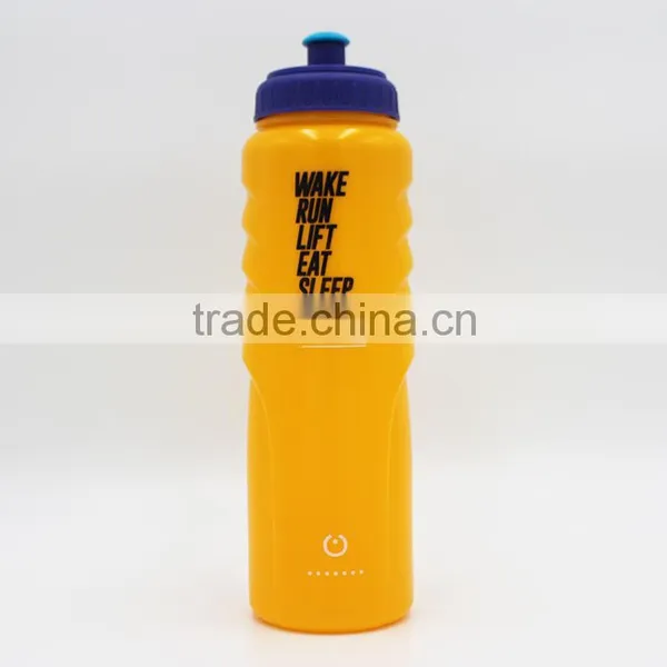 New Products on China Market Cheap 1000ml Water Bottle Plastic in Different Shapes