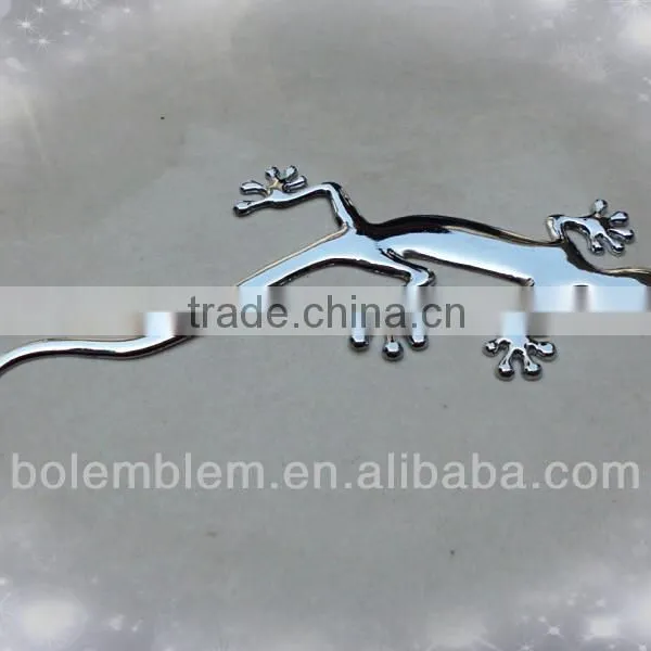 Plastic Chrome Gecko Badge photo-2