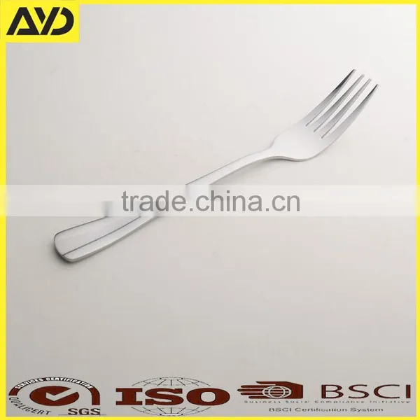 Luxe 4 Pcs Stainless Steel Cutlery Set Made in China photo-3