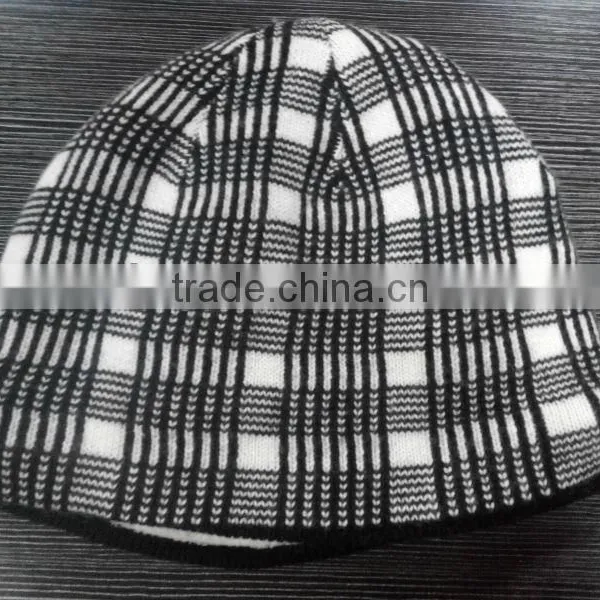 Promotion Custom Knitted Acrylic Beanie Hat photo-2