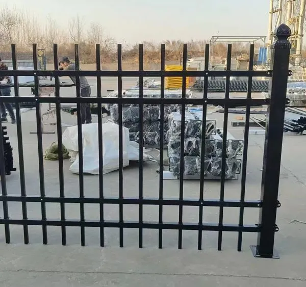 Industrial Villa Fence Solutions for Construction Sites and Landscape Design Projects