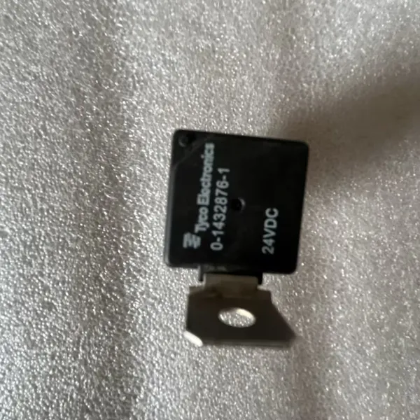 High Quality XCMG Spare Part Main Power Switch 803608842 photo-2