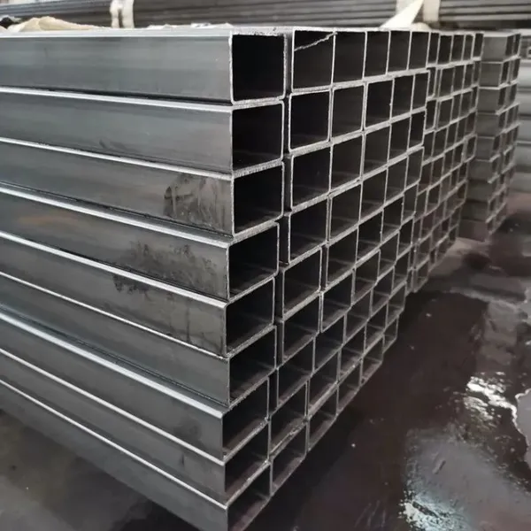 50*50mm ASTM A500 A36 Galvanized Welded Hollow Section Black Mild Steel Ms Square Rectangular Profile Tube Pipe photo-4