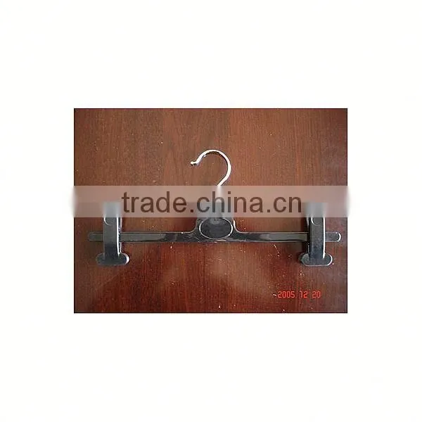 Suit Hanger With Metal Clip photo-4