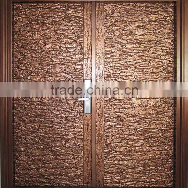 Vila Main Door