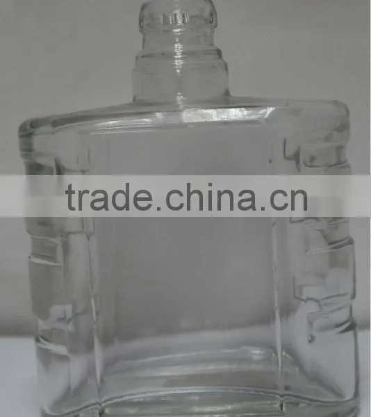 Graceful Factory Supplied Glass Handicrafts Wine Bottle