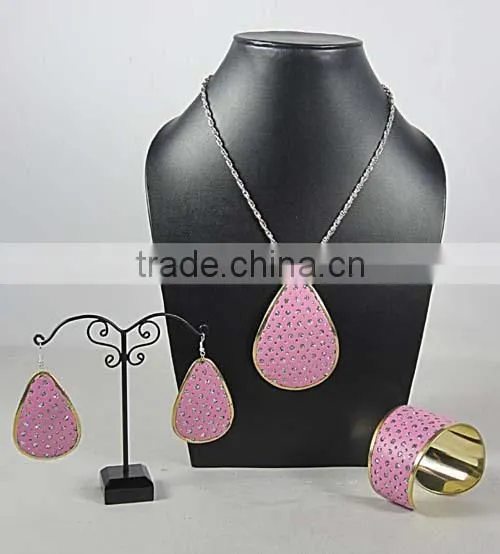 Jewellry Set,Pure Brass Jewelry, Necklace Set,Pendant Set, Cuff, Rings,Ear Rings, Metal Jewelry Fashionable Jewellery,