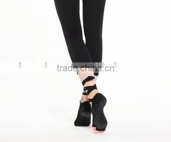 Wholesale Cheap Half Full Toe Yoga Sock Non-slip Sock photo-4