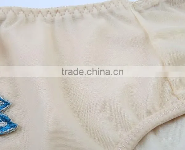 2015 Fashion Cotton Middle Waist Girls Panties photo-3