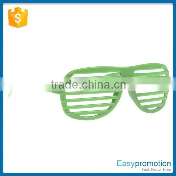 New Design Novelty Plastic Sunglasses Without Lens, Custom Plastic Sunglasses Made in China photo-2