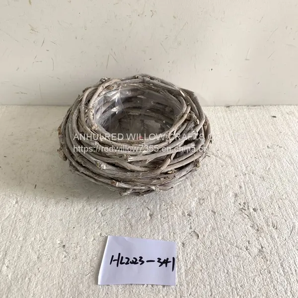 Small Flower Pots Outdoor Basket Planter Flower Pot Decoration