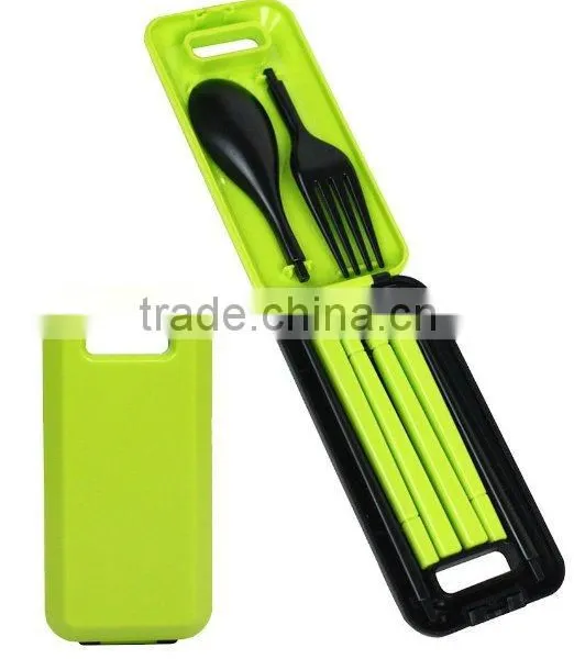 Practical 3 Pieces Pack Green Plastic Kitchenware Kid's Flatware Sets photo-4