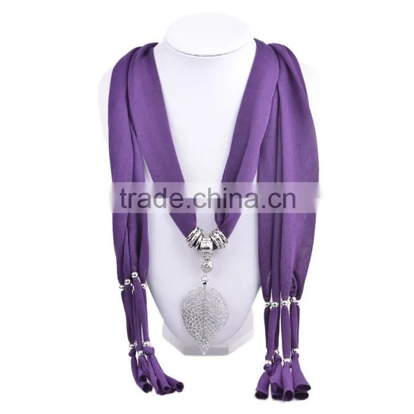 2016 New Design Jeweled Women Pendant Scarves for Lady photo-6