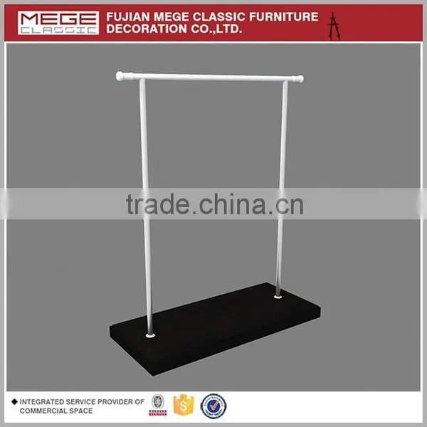 Fashion Design Metal Display Rack For Clothes photo-2