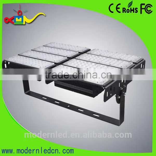 Outrdoor Thunder and Typhoon Proof Stadium Led Light 300w Led Shoe Box Light photo-3