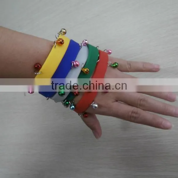 Shenzhen Promotional Silicon Kids Bracelet With Bells
